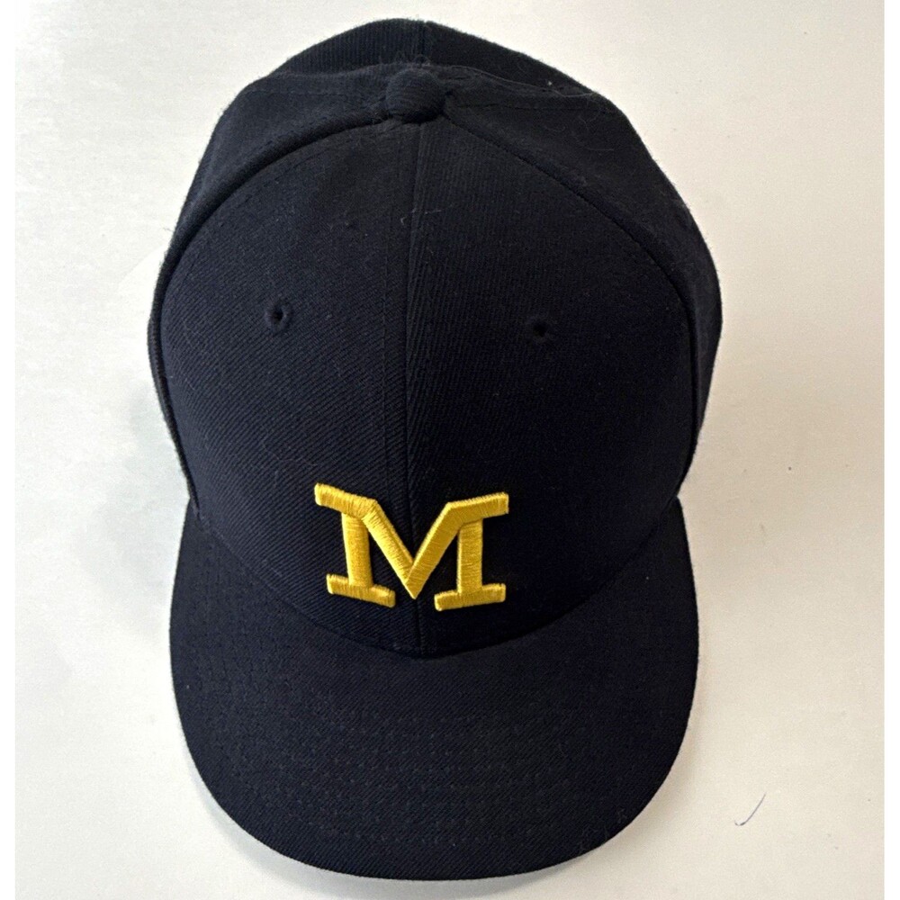 Jordan Jumpman Black/Gold Fitted Baseball Cap Hat Solid Men's Size 7 1/8